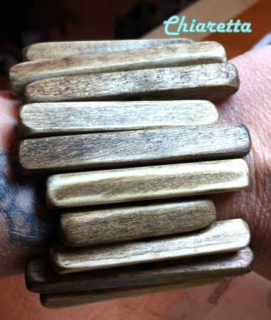 Bracciale in legno